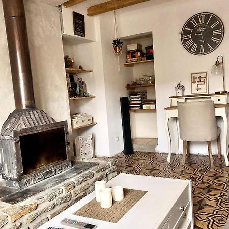 La Maison De Tonton Les Aires Eksteriør bilde